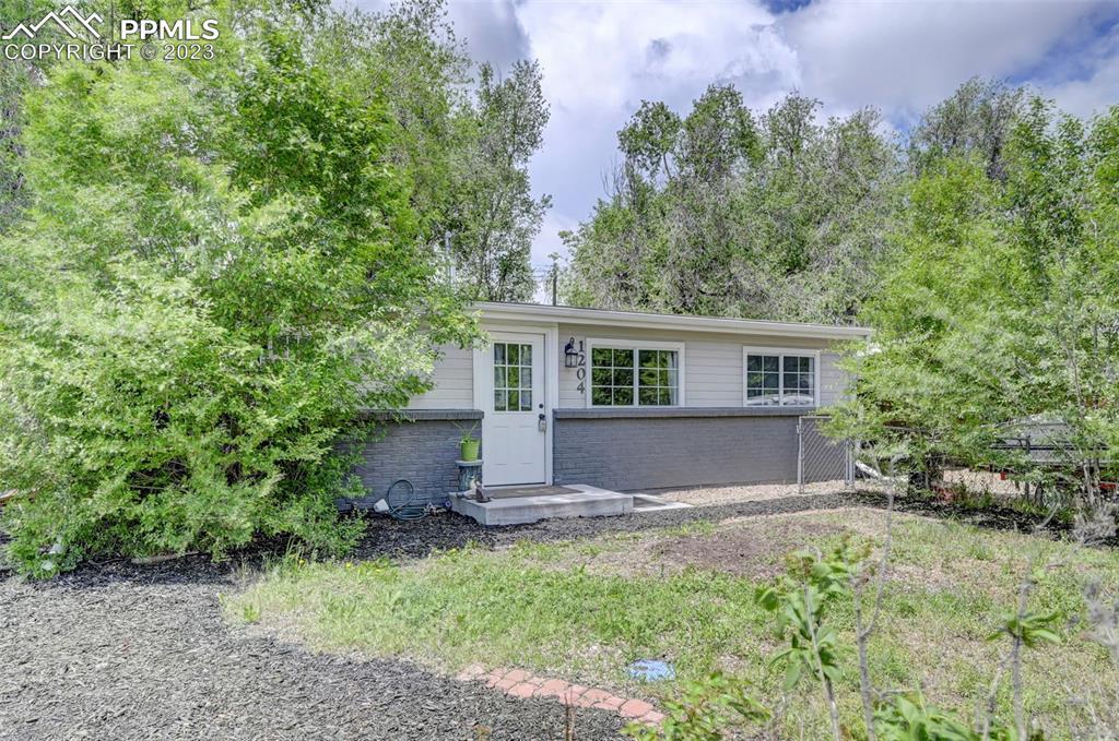 1204 Idylwood Dr., Colorado Springs, CO 80906