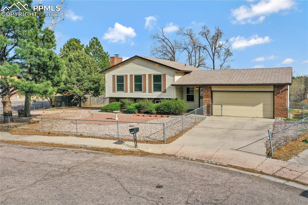 2433 Ranch Ln., Colorado Springs, CO 80918