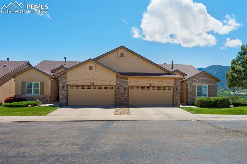 1235 Winterhall Point, Colorado Springs, CO 80906