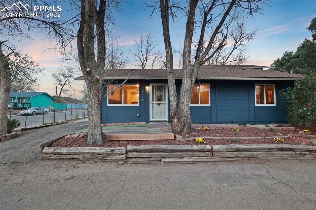 4249 Deerfield Hills Rd., Colorado Springs, CO 80916