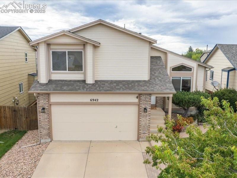 6942 Grand Prairie Dr., Colorado Springs, CO 80923