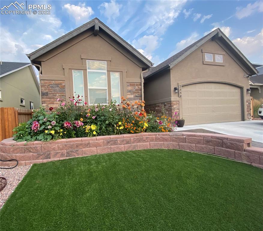 2554 Grand Prix Ct., Colorado Springs, CO 80922