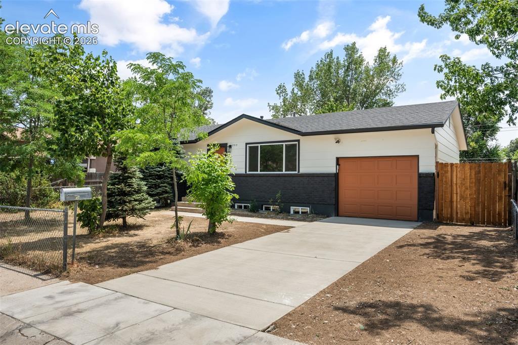 2315 San Marcos Dr., Colorado Springs, CO 80910