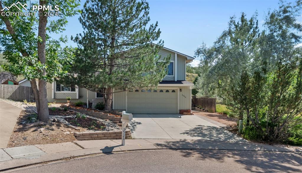 3526 Hofstead Ct., Colorado Springs, CO 80907