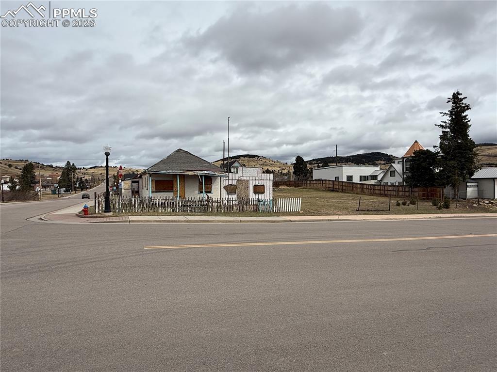 239 W Bennett Ave., Cripple Creek, CO 80813
