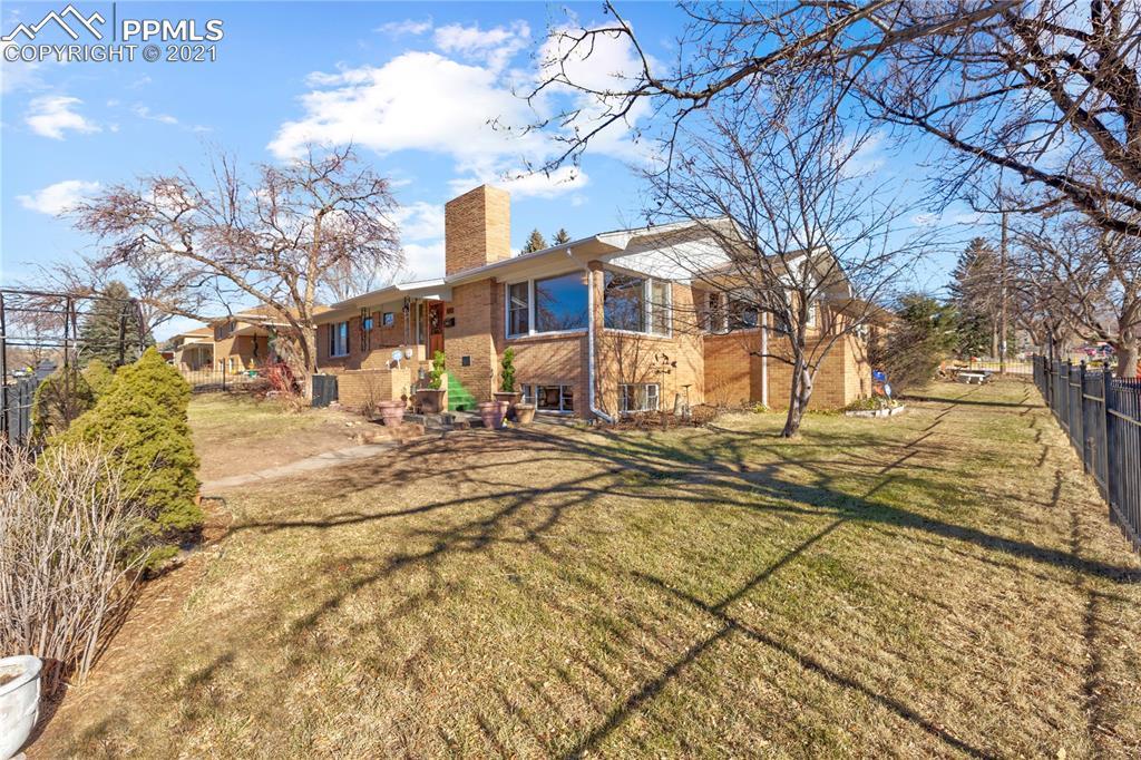 803 N 31st St., Colorado Springs, CO 80904