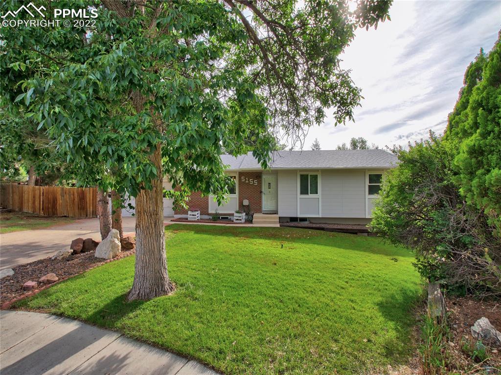 5155 Flintridge Dr., Colorado Springs, CO 80918