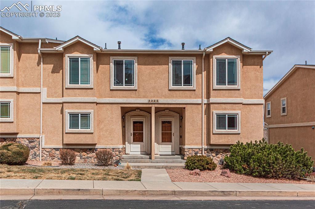 2225 Stepping Stones Way #B, Colorado Springs, CO 80904