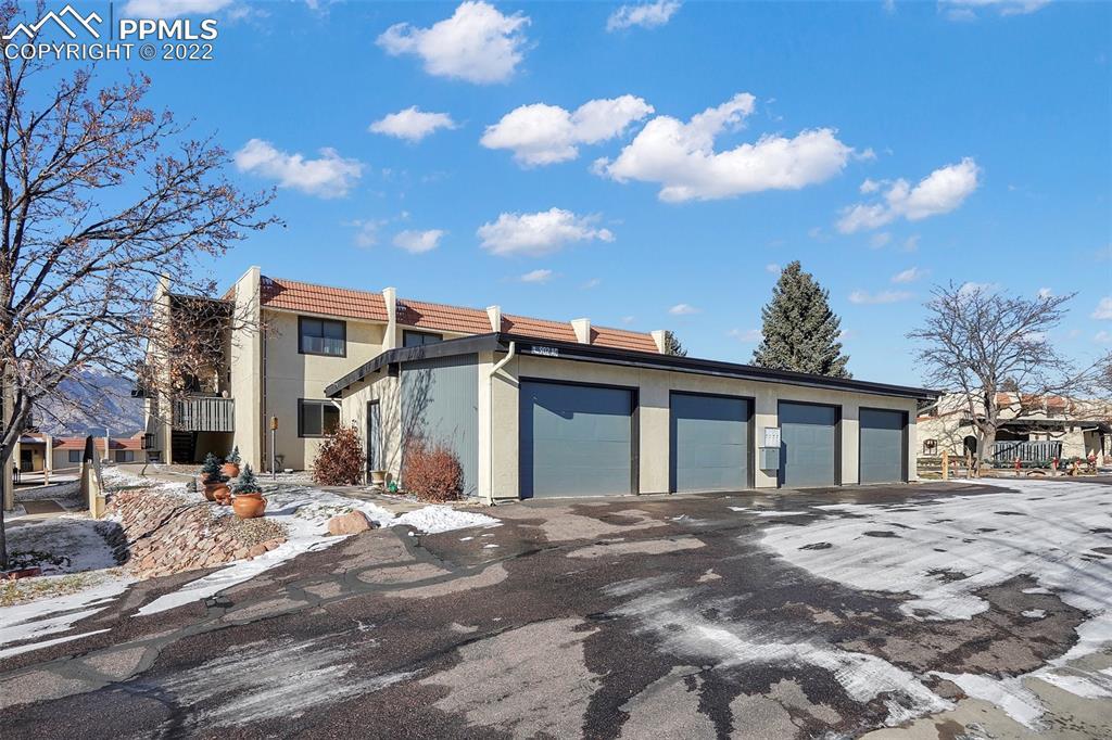 902 Fontmore Rd. #A, Colorado Springs, CO 80904