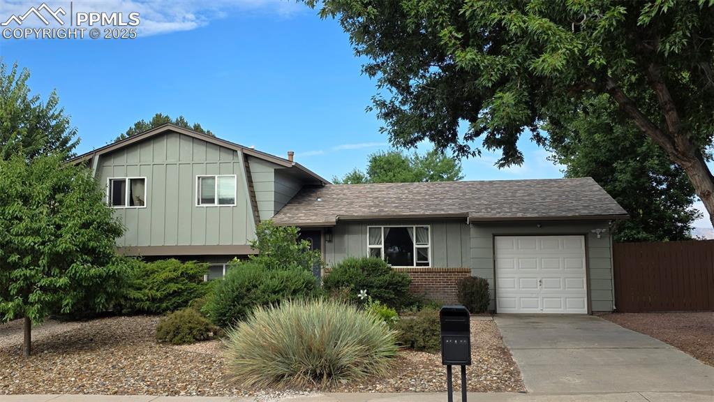 1310 Nokomis Dr., Colorado Springs, CO 80915