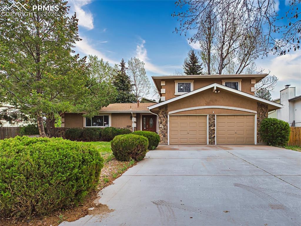 6417 Dewsbury Dr., Colorado Springs, CO 80918
