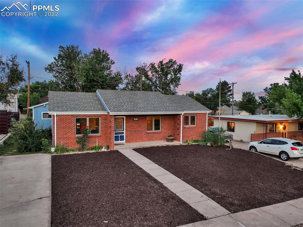 2213 N Meade Ave., Colorado Springs, CO 80907