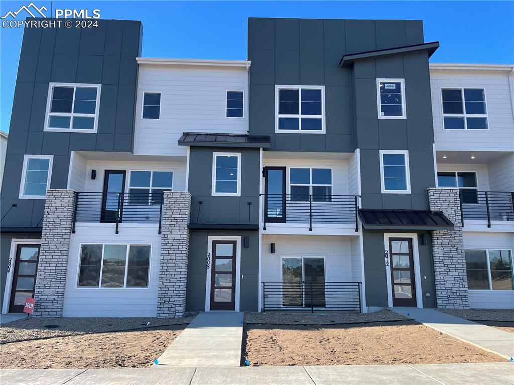 2008 Peridot Loop Heights, Colorado Springs, CO 80908