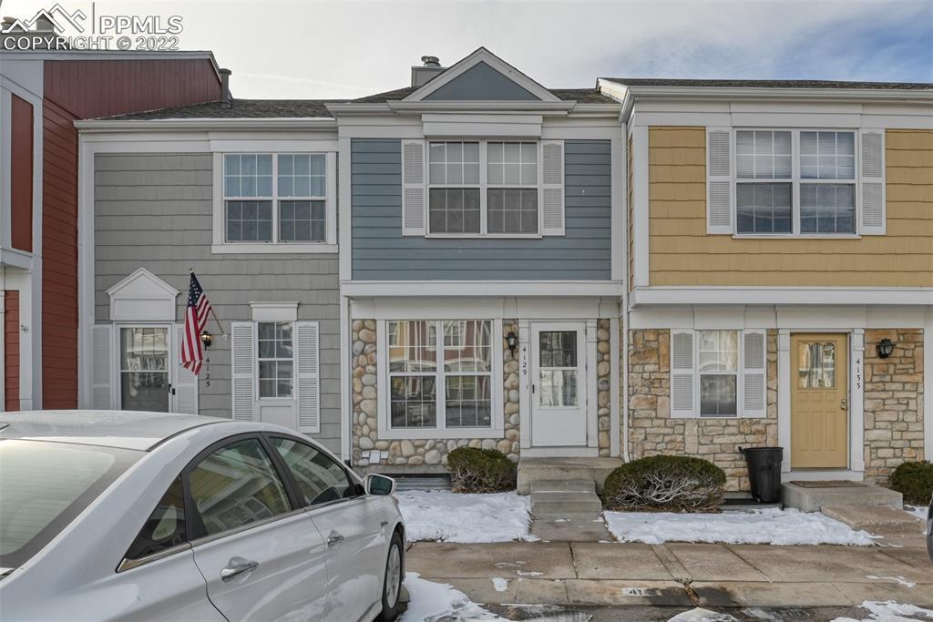 4129 Charleston Dr., Colorado Springs, CO 80916