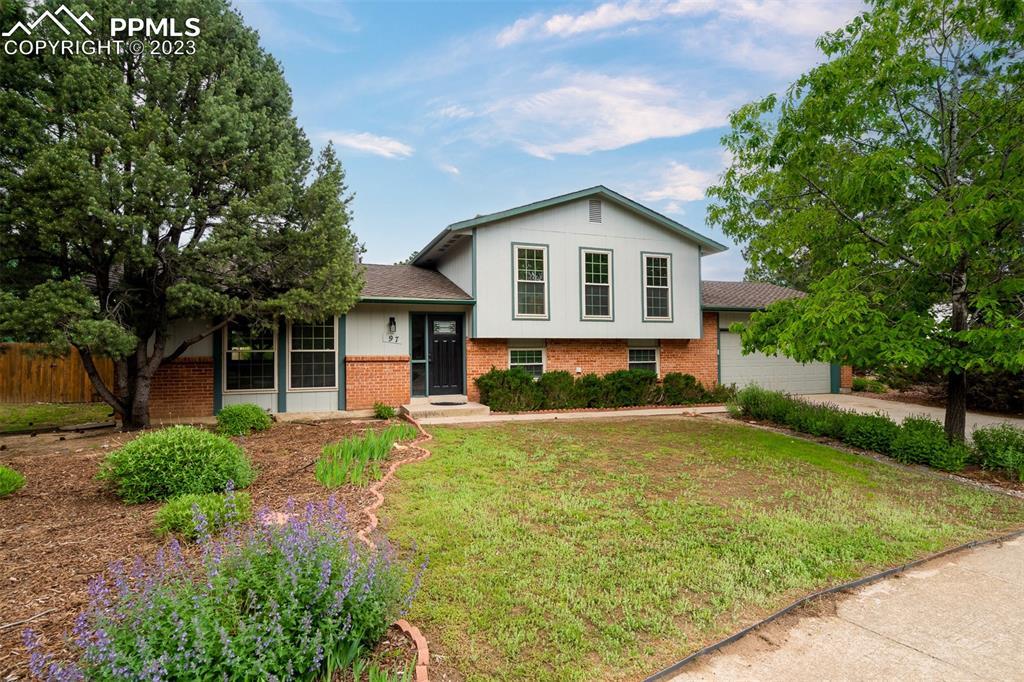 97 Raven Hills Ct., Colorado Springs, CO 80919
