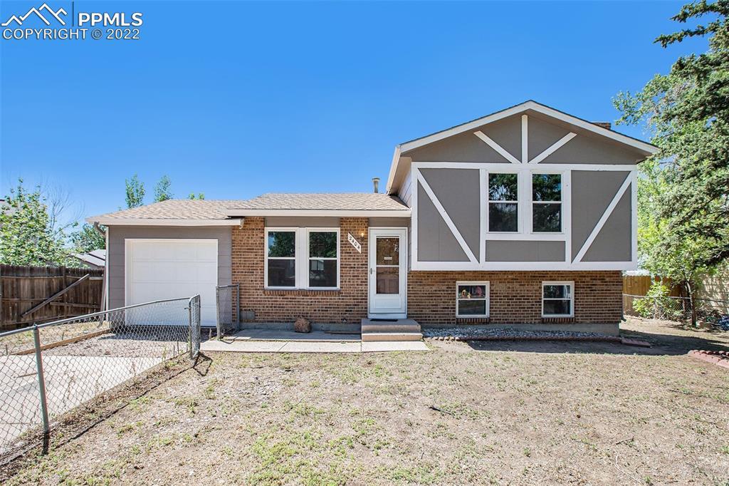2404 Payne Cir., Colorado Springs, CO 80916