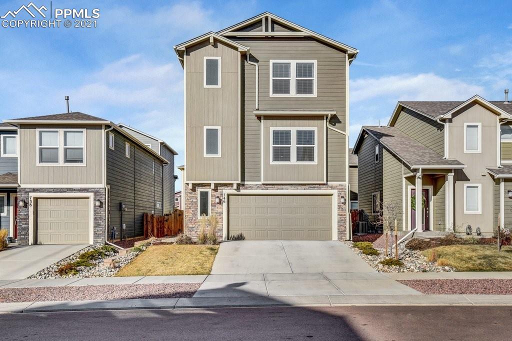 746 Grissom Dr., Colorado Springs, CO 80915