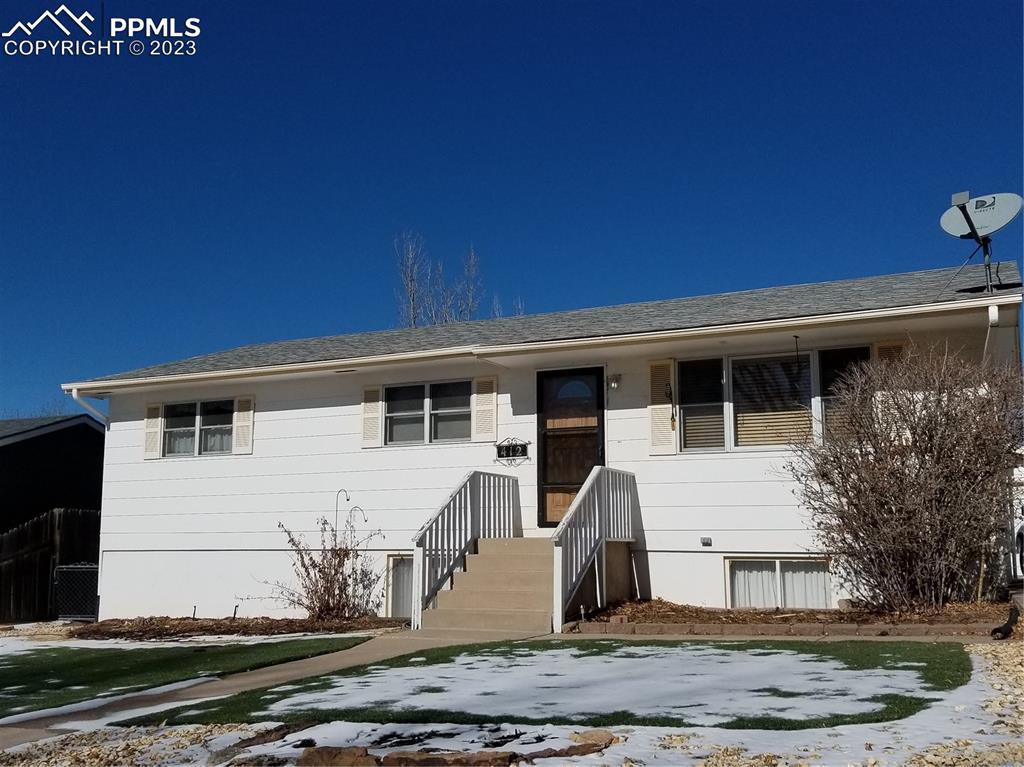 412 Locust Dr., Colorado Springs, CO 80907