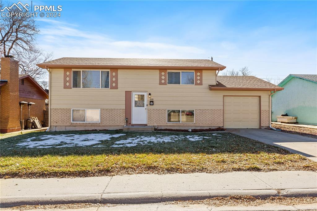 3518 Elmwood Cir., Pueblo, CO 81005