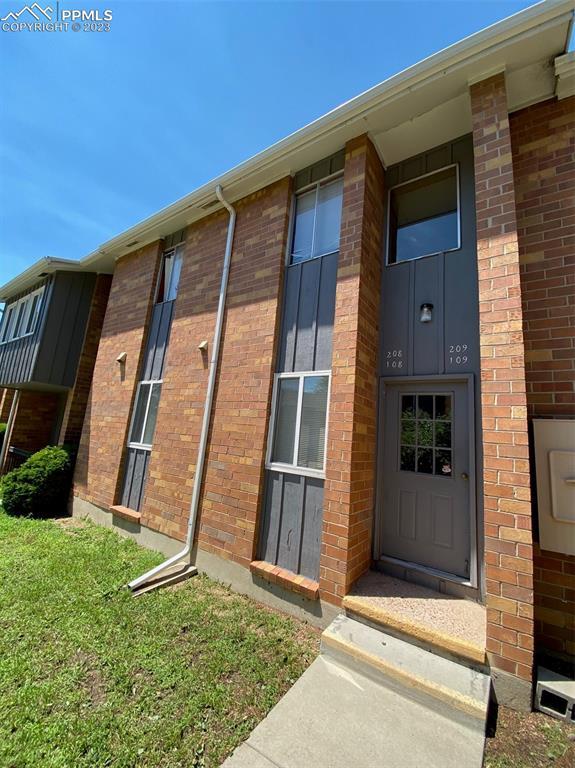 1625 N Murray Blvd. #109, Colorado Springs, CO 80915