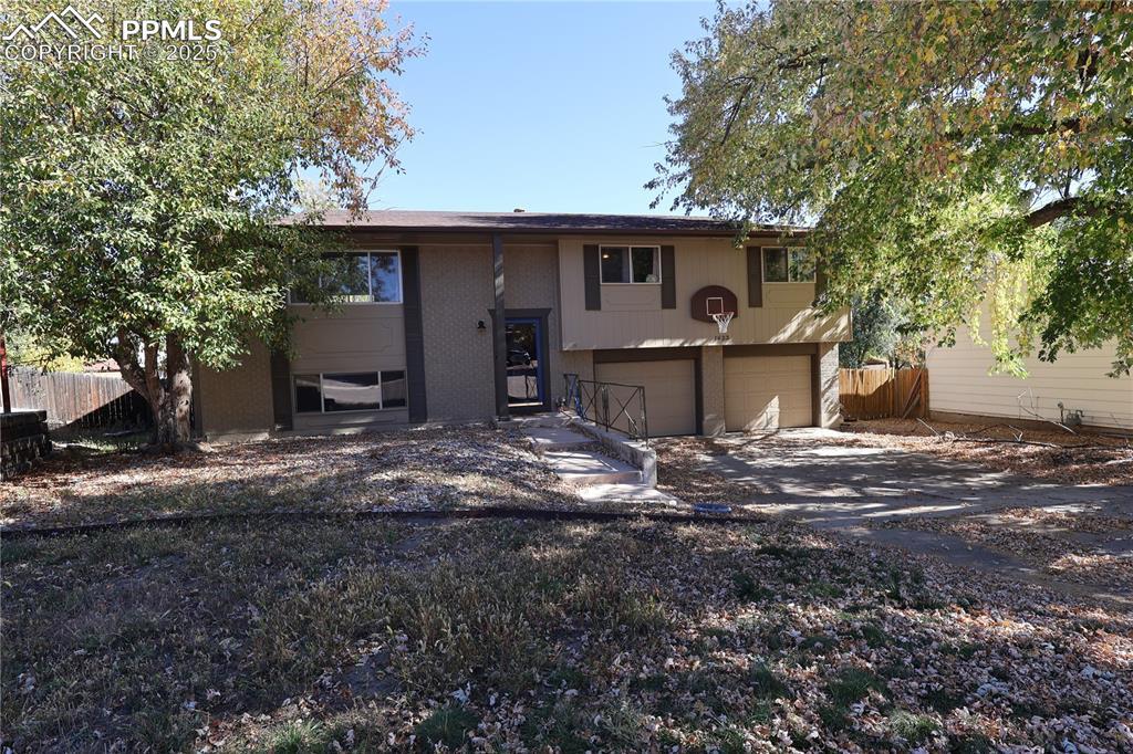1623 James Cir., Colorado Springs, CO 80915