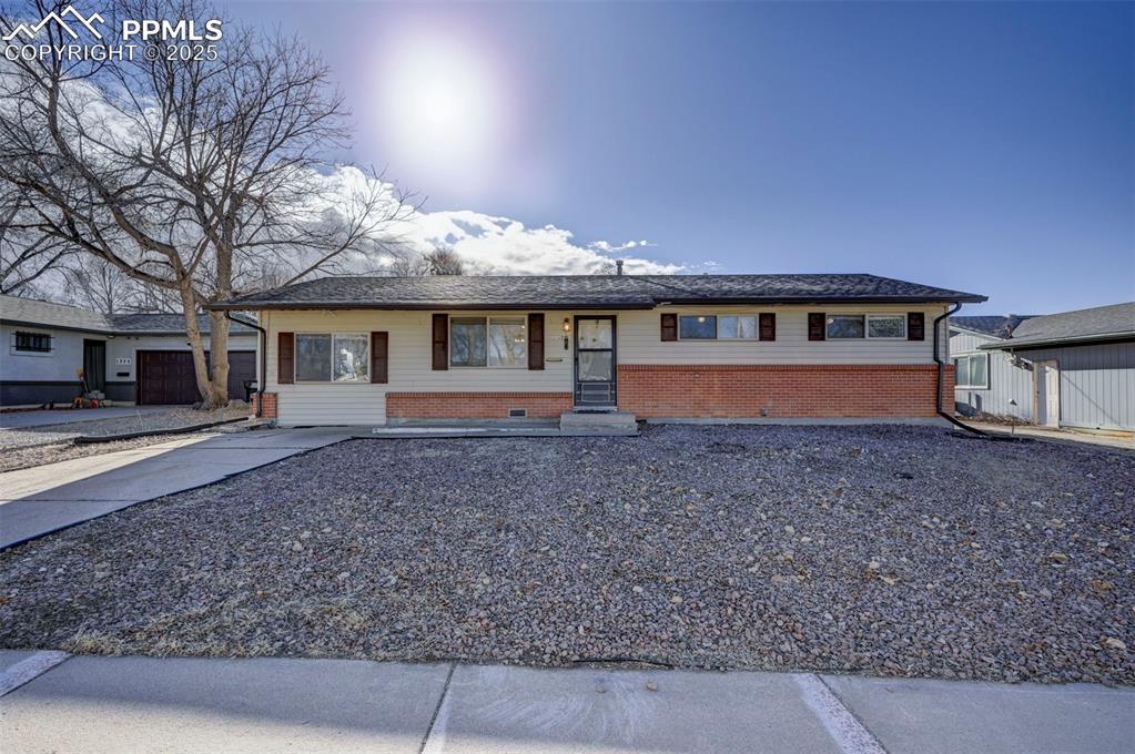 1327 Server Dr., Colorado Springs, CO 80910