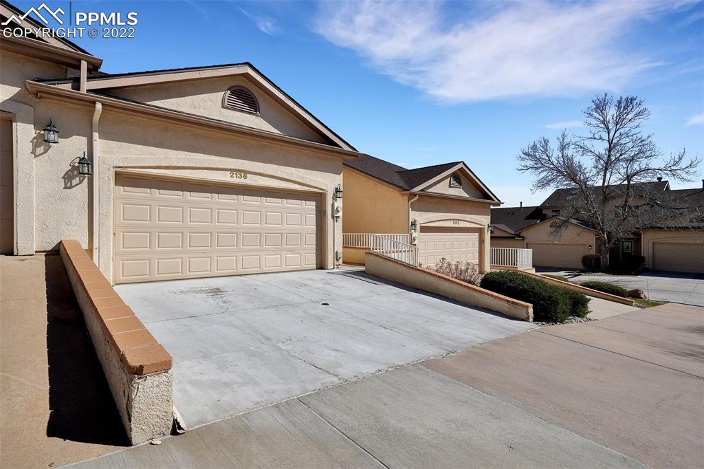 2136 Summerset Dr., Colorado Springs, CO 80920