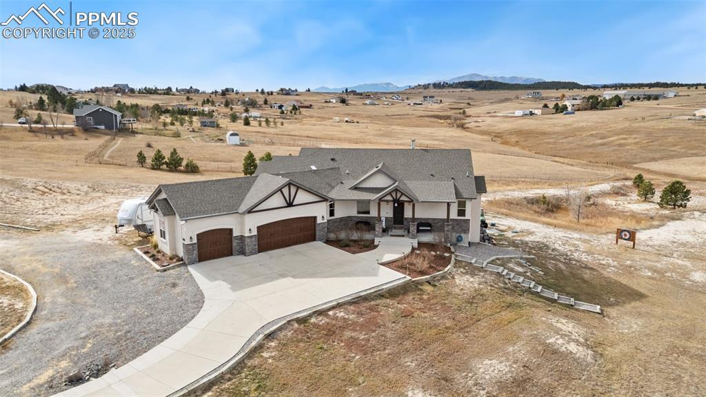 20010 E Thunder Rd., Colorado Springs, CO 80908