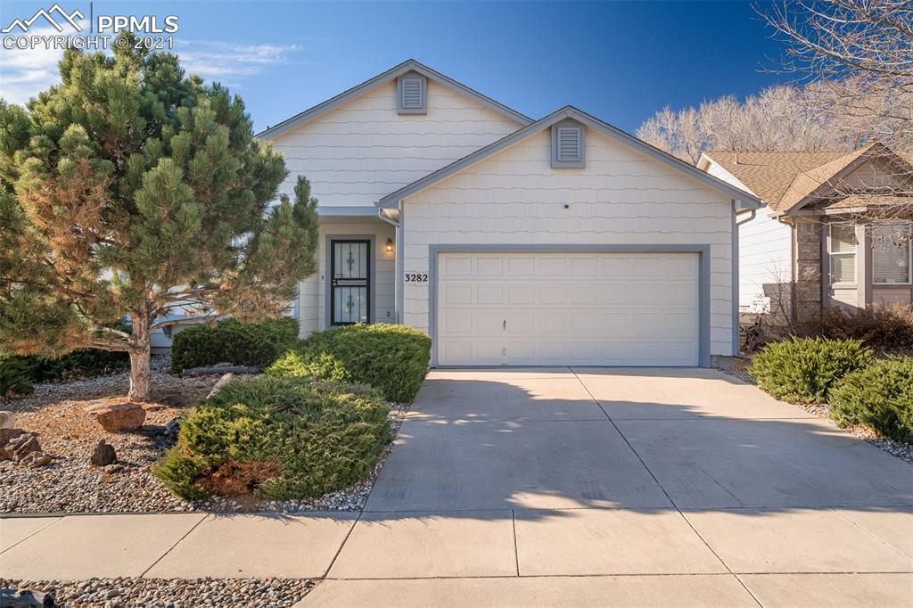 3282 Kestrel Dr., Colorado Springs, CO 80916