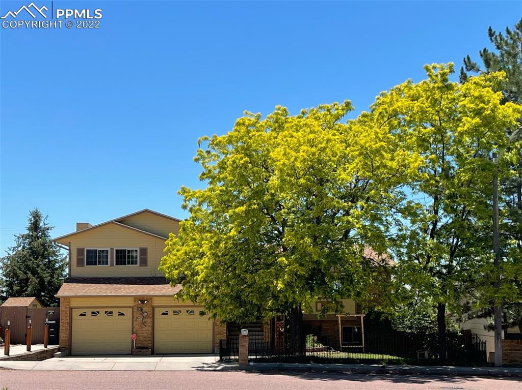 7415 Powderwash Dr., Colorado Springs, CO 80911