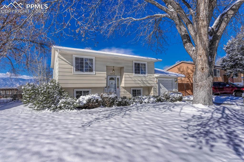 1302 Atoka Dr., Colorado Springs, CO 80915