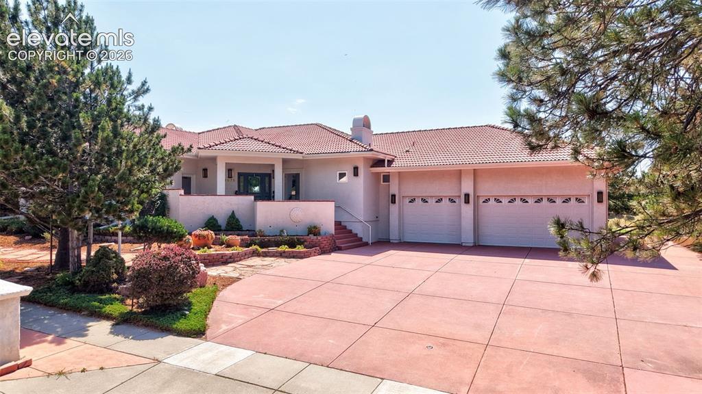 2075 Mulligan Dr., Colorado Springs, CO 80920