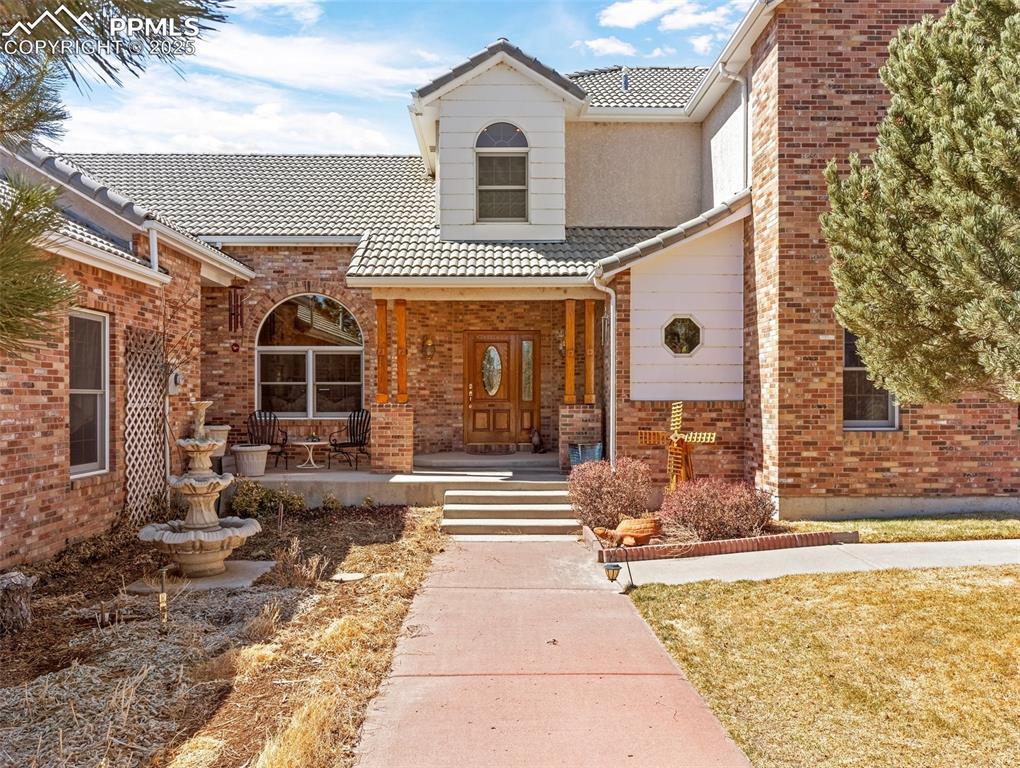 132 W Alexis Dr., Pueblo West, CO 81007