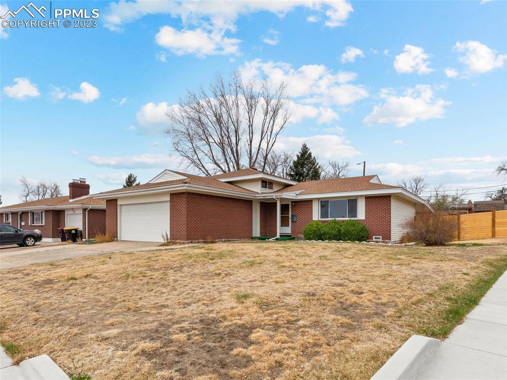 1944 Sussex Ln., Colorado Springs, CO 80909