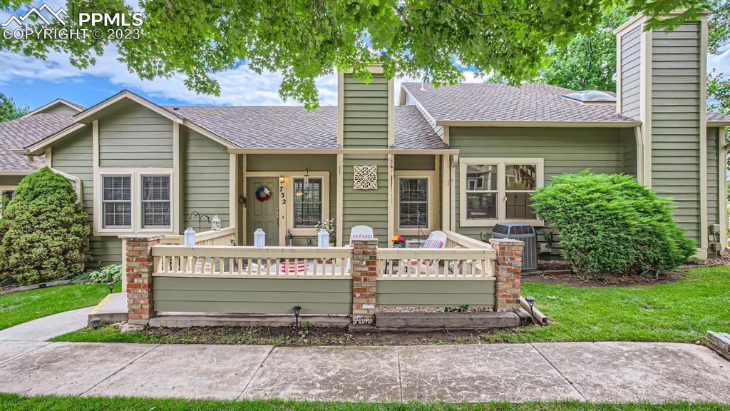 732 Crown Point Dr., Colorado Springs, CO 80906