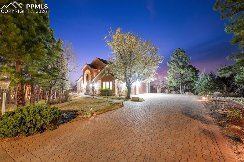 5915 Gladstone St., Colorado Springs, CO 80906