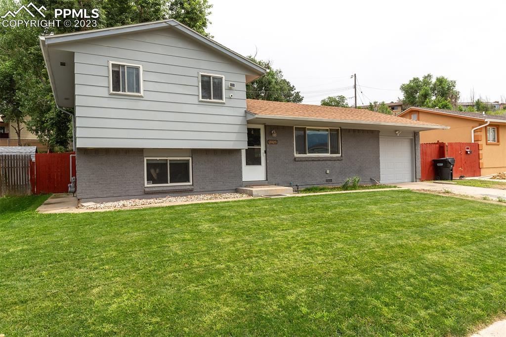 2125 Carmel Dr., Colorado Springs, CO 80910