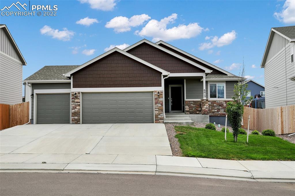 6013 Nash Dr., Colorado Springs, CO 80925