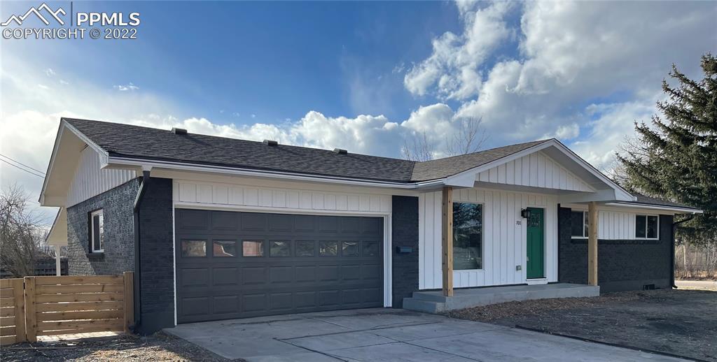 701 Del Brook Dr., Colorado Springs, CO 80911