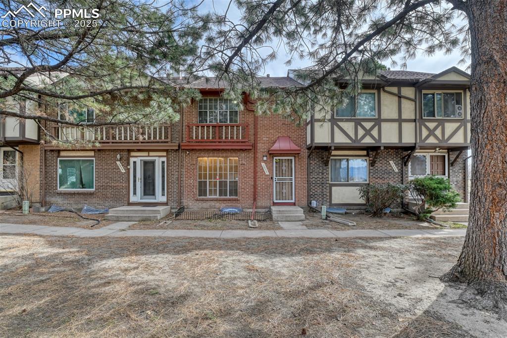 3874 Constitution Ave., Colorado Springs, CO 80909