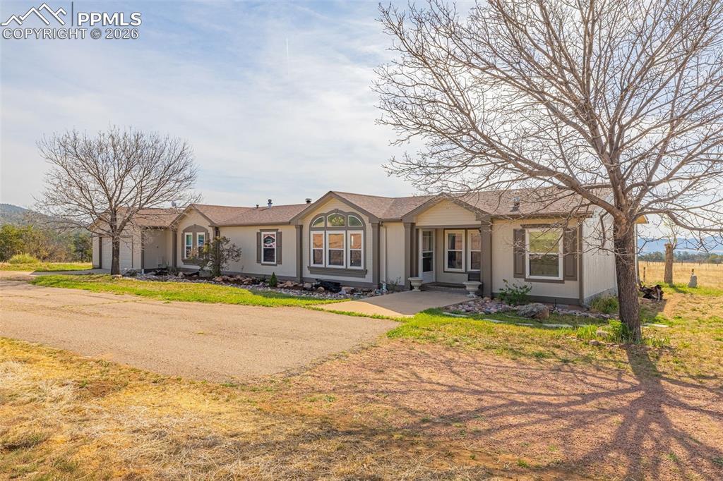 2084 Barrett Rd., Colorado Springs, CO 80926
