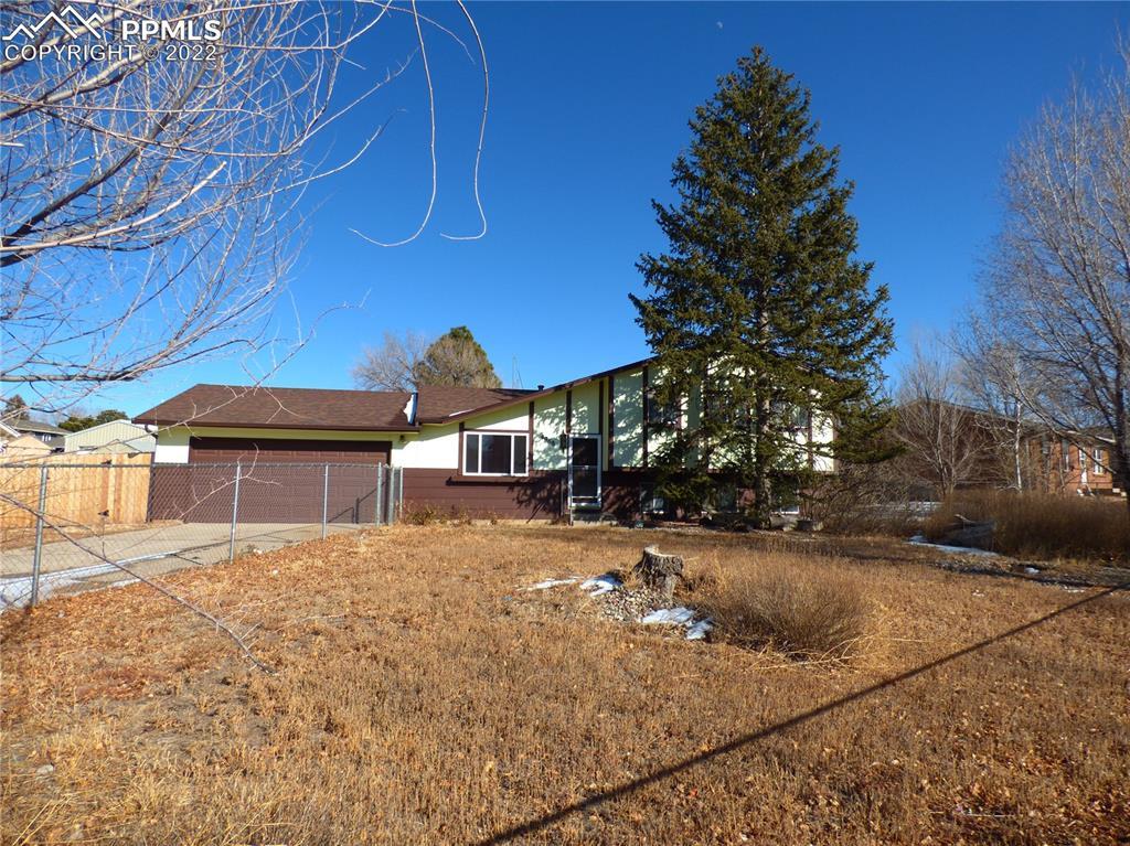 4968 Dewar Dr., Colorado Springs, CO 80916