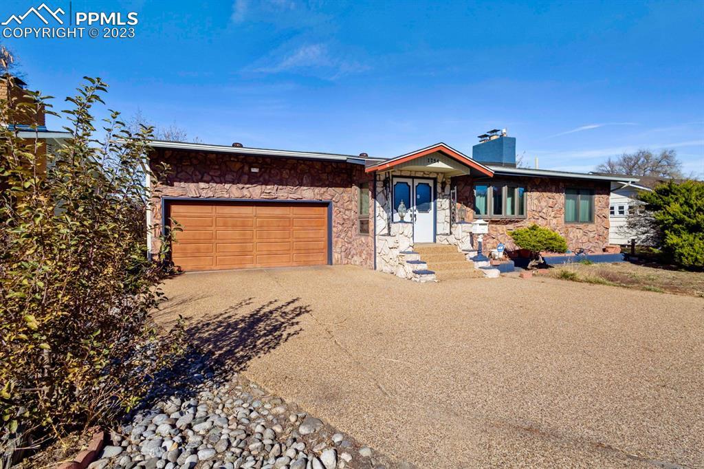 1754 Palmer Park Blvd., Colorado Springs, CO 80909