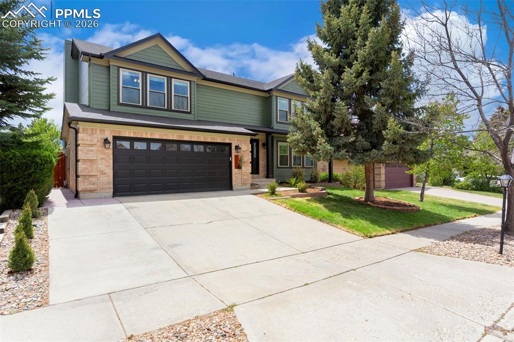 2725 Helmsdale Dr., Colorado Springs, CO 80920