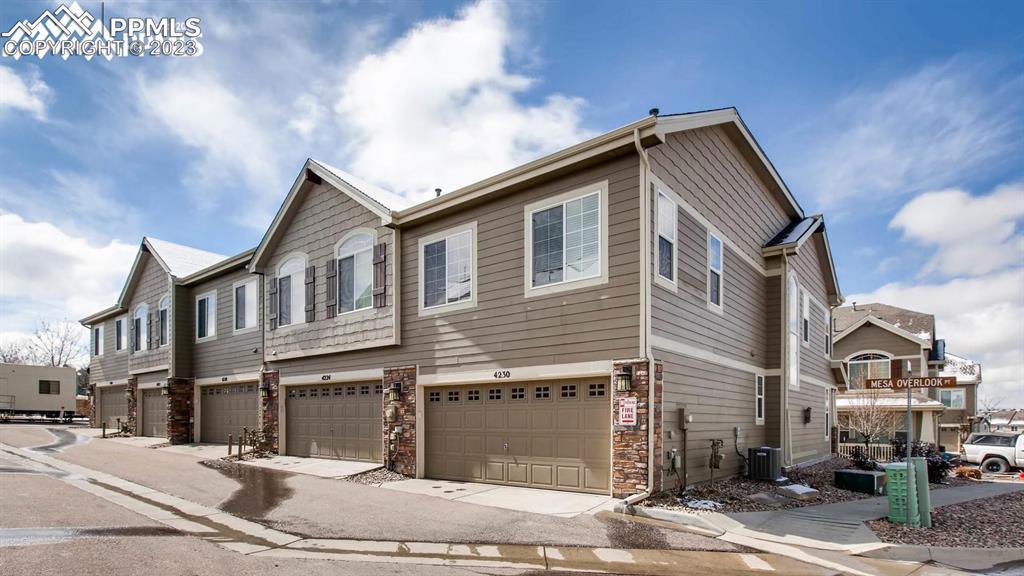 4230 Mesa Overlook Point, Colorado Springs, CO 80923