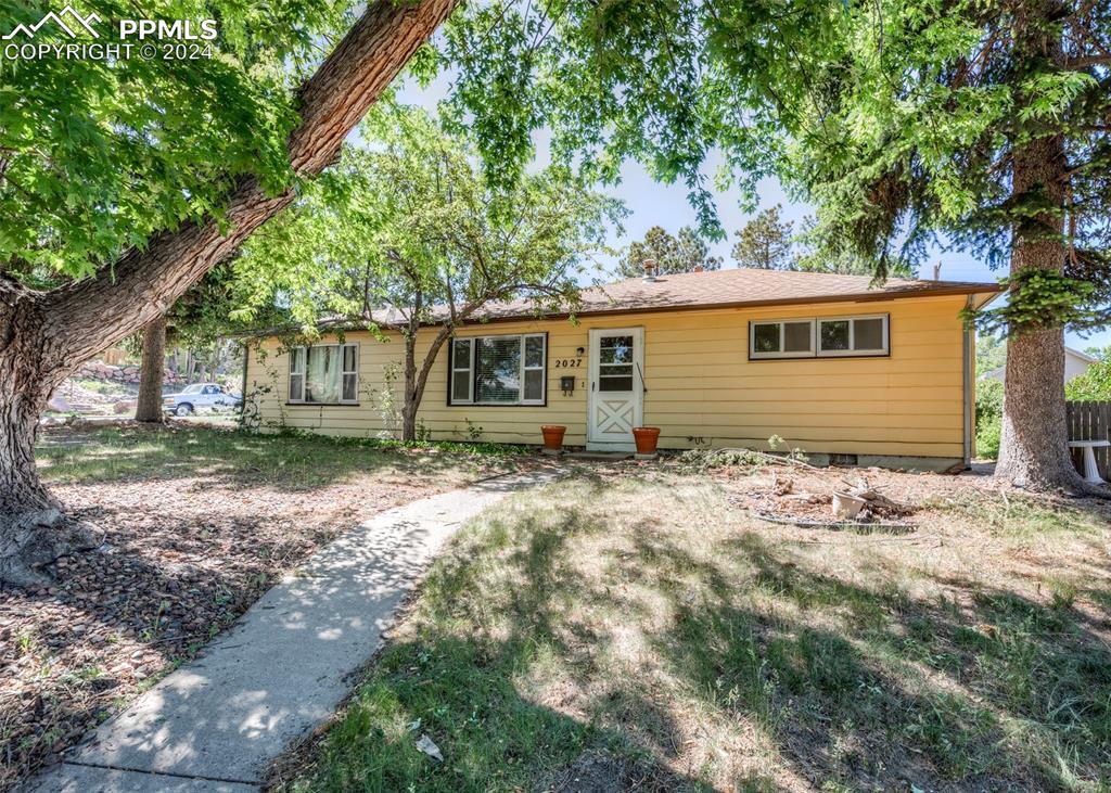 2027 E Jackson St., Colorado Springs, CO 80909