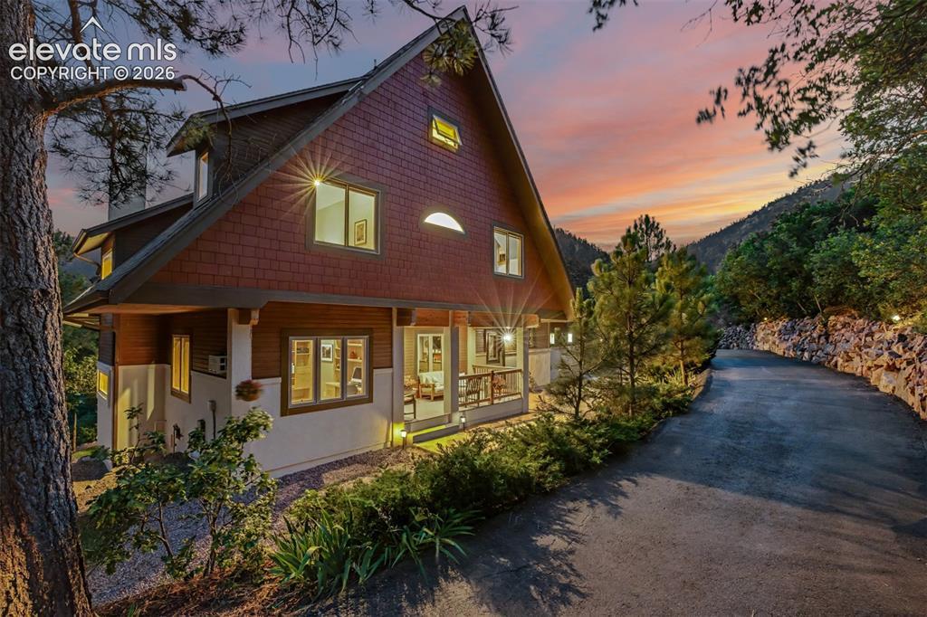 400 Valley Crescent St., Palmer Lake, CO 80133