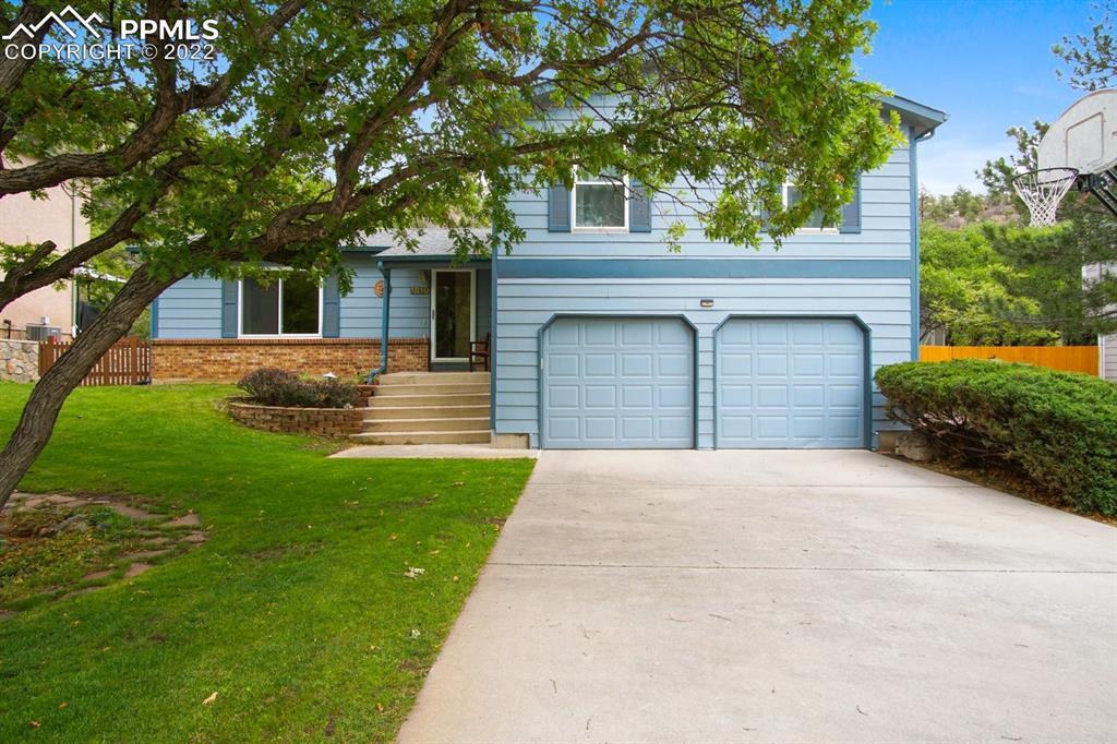 1810 Rimwood Dr., Colorado Springs, CO 80918