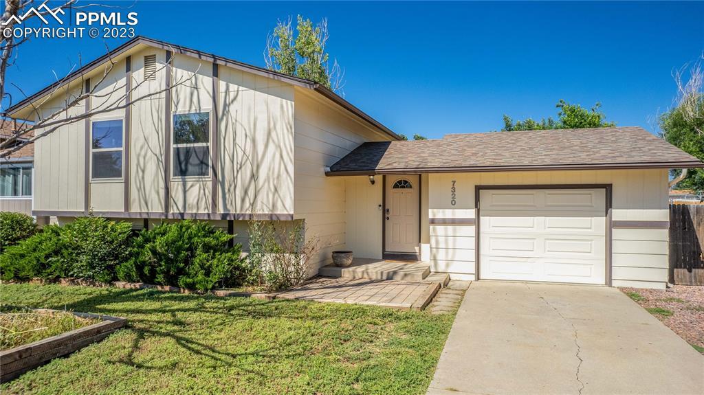7320 Sneffels St., Colorado Springs, CO 80911