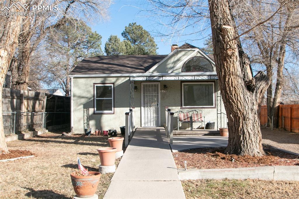 915 Alexander Rd., Colorado Springs, CO 80909